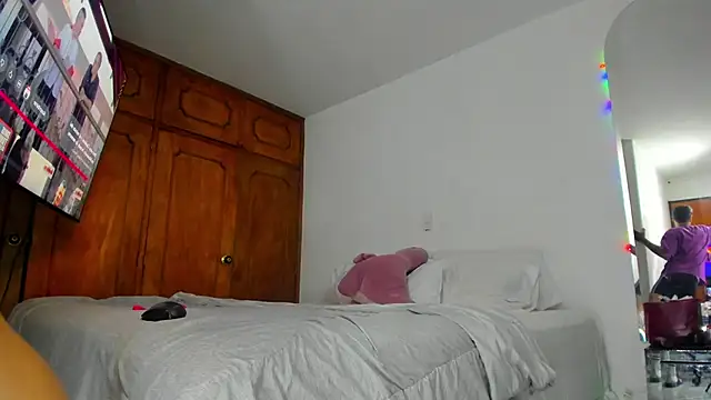 Jordyrodriiguez online show from February 2025 03:34:02 AM