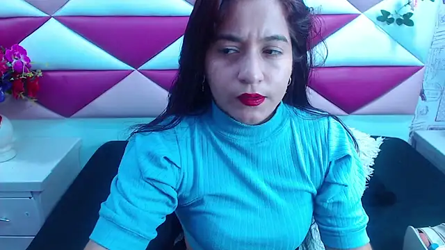 Snapshot of MariaClay chatting on January 2025 11:43:01 AM MariaClay online show from January 2025 11:43:01 AM