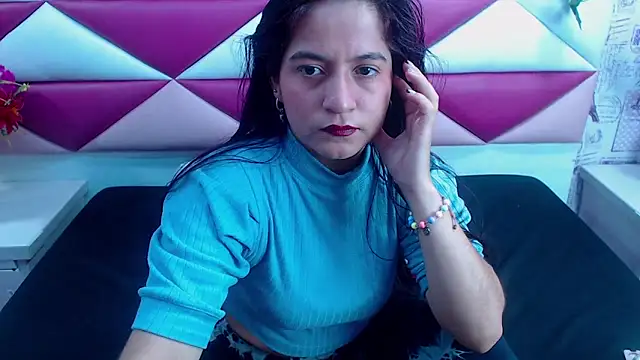 Snapshot of MariaClay chatting on January 2025 11:55:01 AM MariaClay online show from January 2025 11:55:01 AM