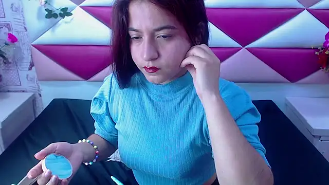 Snapshot of MariaClay chatting on February 2025 12:31:01 PM MariaClay online show from February 2025 12:31:01 PM