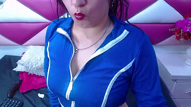 Snapshot of MariaClay chatting on March 2025 05:38:02 PM MariaClay online show from March 2025 05:38:02 PM