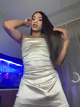 Snapshot of Emaa- chatting on October 2025 01:24:02 AM Emaa- online show from October 2025 01:24:02 AM