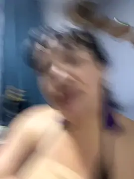 Snapshot of Sweeetness_Milf chatting on October 2025 11:15:02 PM Sweeetness Milf online show from October 2025 11:15:02 PM