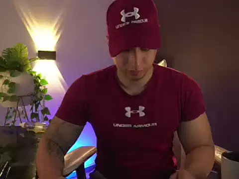 Snapshot of appolo_allen chatting on February 2025 11:14:02 PM appolo allen online show from February 2025 11:14:02 PM