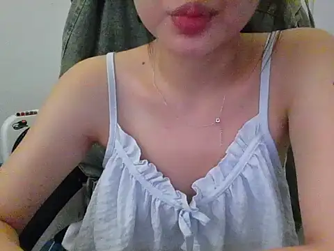 Yin-girl online show from October 2025 11:36:01 PM