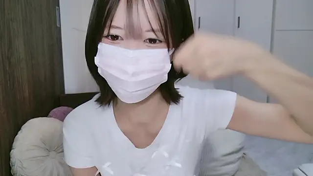 Snapshot of TsukasaSakai chatting on November 2025 07:36:02 AM TsukasaSakai online show from November 2025 07:36:02 AM