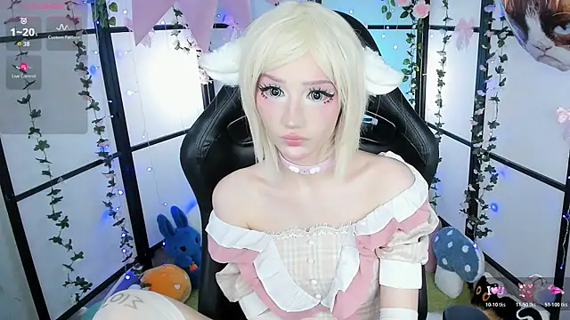 LilithLin online show from October 2025 11:27:01 PM