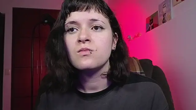 Snapshot of NEXT_DOOR_GIRL_ chatting on May 2026 11:46:02 PM NEXT DOOR GIRL online show from May 2026 11:46:02 PM