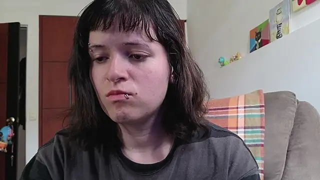 Snapshot of NEXT_DOOR_GIRL_ chatting on May 2026 01:40:02 PM NEXT DOOR GIRL online show from May 2026 01:40:02 PM