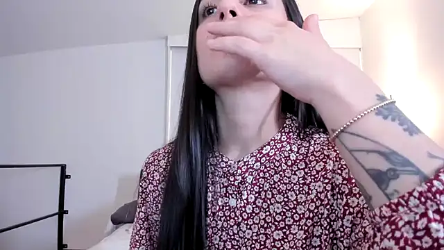 guccipussy1 online show from December 2024 11:40:02 PM