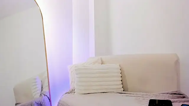 Caro martinezz online show from November 2025 03:29:02 AM