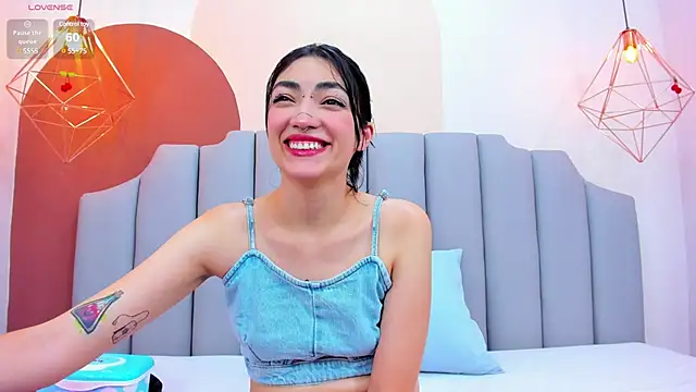 ThailyCherry online show from January 2025 07:01:02 PM