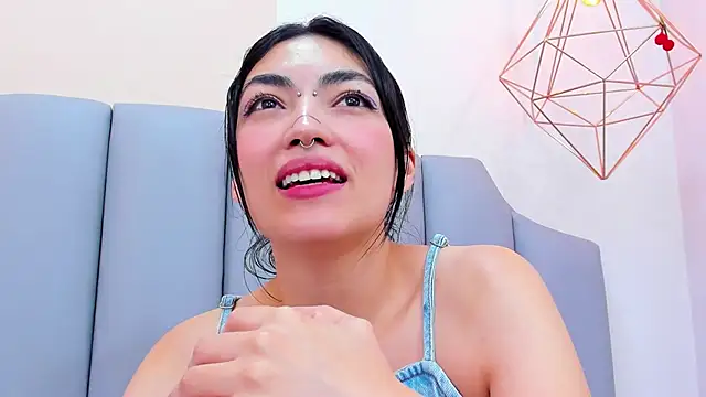 ThailyCherry online show from January 2025 07:31:01 PM