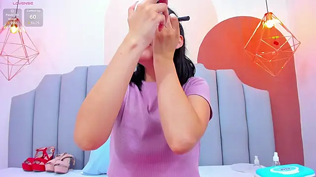 ThailyCherry online show from January 2025 07:32:01 PM