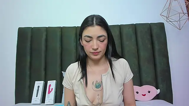 ThailyCherry online show from October 2025 07:46:02 PM