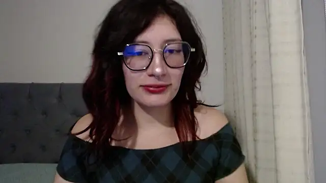 mariana124- online show from January 2025 05:11:01 PM