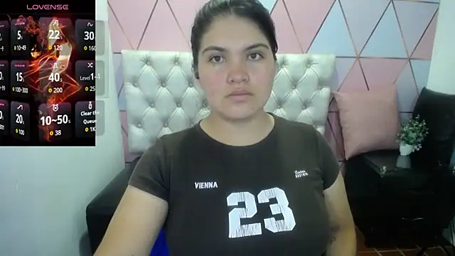 Snapshot of Marinasexxx chatting on October 2025 06:59:01 PM Marinasexxx online show from October 2025 06:59:01 PM