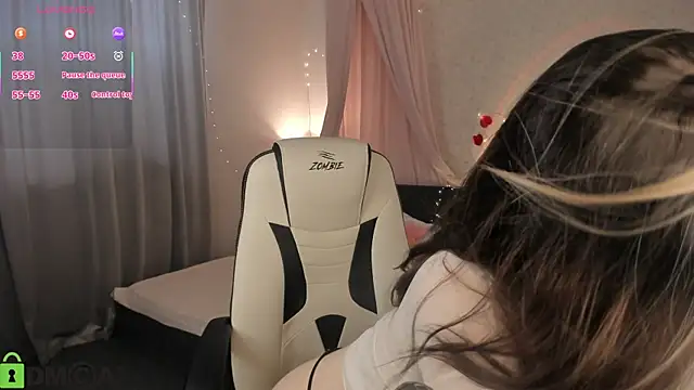 Vanessa Walters online show from March 2026 03:07:02 AM