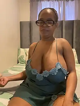 Snapshot of Saggy_areola95 chatting on April 2026 07:12:02 AM Saggy areola95 online show from April 2026 07:12:02 AM