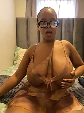 Snapshot of Saggy_areola95 chatting on May 2026 11:06:01 AM Saggy areola95 online show from May 2026 11:06:01 AM