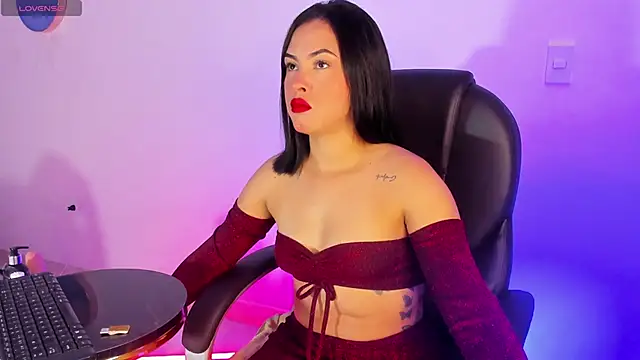 Maya Bluee online show from January 2025 03:37:02 AM