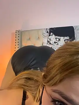 SweetJennaa online show from December 2025 02:38:01 AM