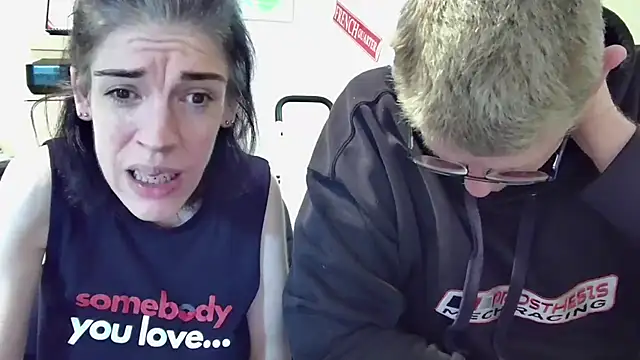 Snapshot of MelinahViking chatting on November 2025 05:08:02 AM MelinahViking online show from November 2025 05:08:02 AM