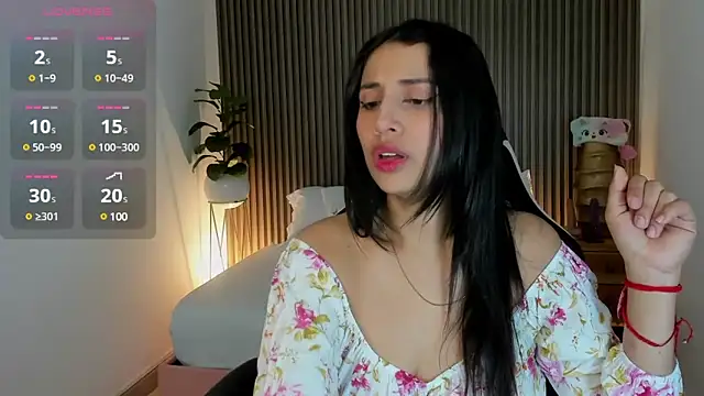 Snapshot of venuz_lee chatting on January 2025 12:52:01 PM venuz lee online show from January 2025 12:52:01 PM