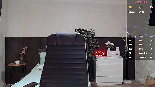 Cutie Annie online show from January 2025 06:17:01 AM