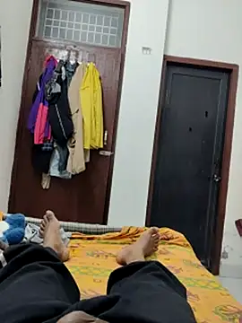 ShivamFactor3 online show from April 2026 09:04:01 PM