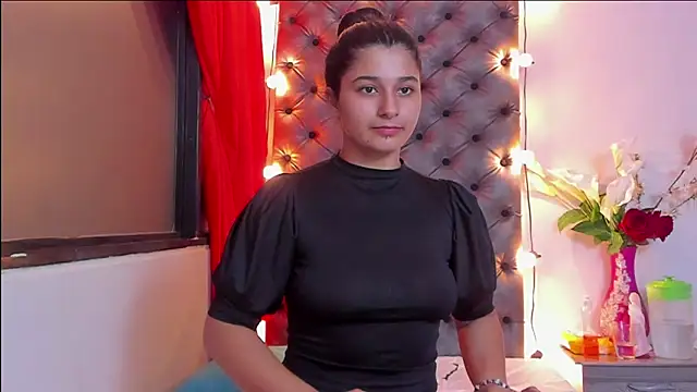 Megan Whitte online show from January 2025 10:27:02 AM