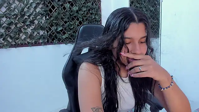 Megan Whitte online show from February 2025 03:09:01 AM