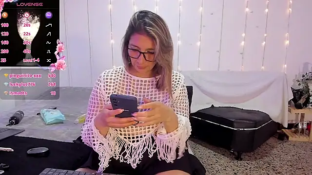 MichelleManson online show from January 2025 08:46:02 AM