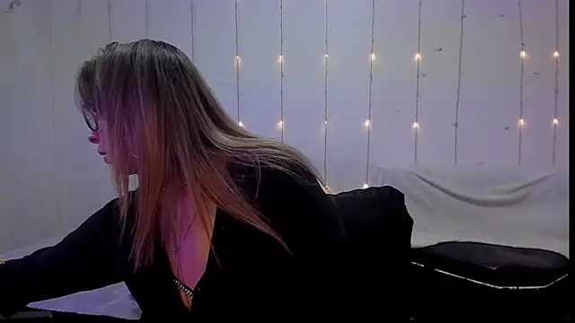 MichelleManson online show from January 2025 10:10:01 AM