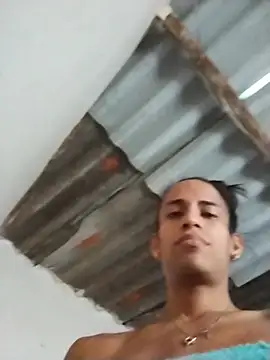 AlexaWarner online show from November 2025 04:07:02 PM