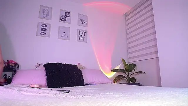 cattaleya02 online show from December 2025 10:59:02 PM