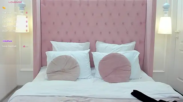 MilaVoxx online show from December 2024 06:11:02 AM