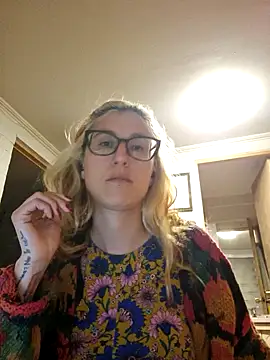 Snapshot of Afrania chatting on December 2024 01:03:01 AM Afrania online show from December 2024 01:03:01 AM