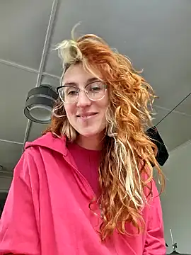 Snapshot of Afrania chatting on December 2024 02:33:01 PM Afrania online show from December 2024 02:33:01 PM