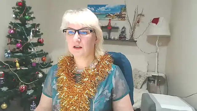 FleurMays online show from December 2024 04:59:02 AM