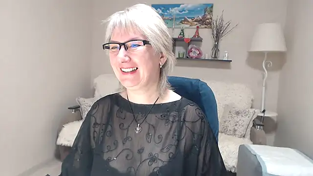 FleurMays online show from April 2026 03:45:01 AM