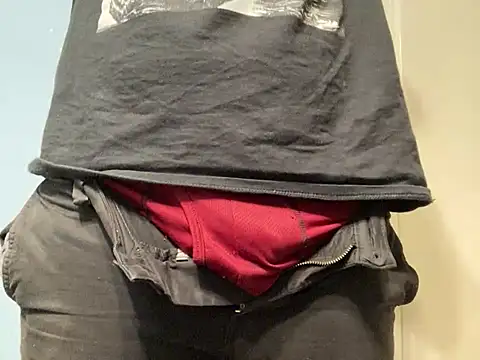 Snapshot of MyNameJeff1856 chatting on December 2024 04:48:02 AM MyNameJeff1856 online show from December 2024 04:48:02 AM