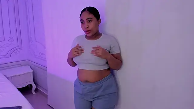Leah Sweetie online show from March 2025 11:17:02 AM