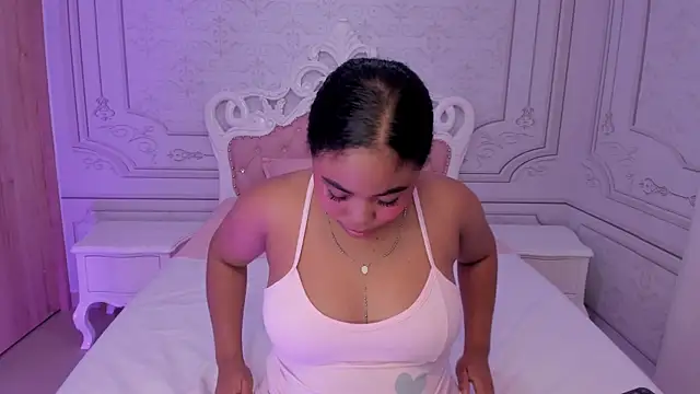 Leah Sweetie online show from March 2025 02:21:02 PM