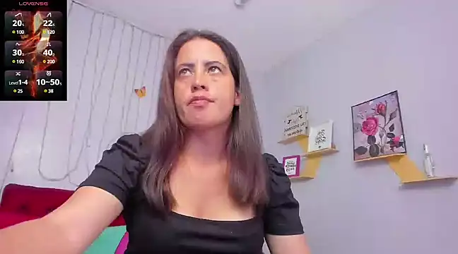Snapshot of kathina_giraldo chatting on February 2025 06:48:01 PM kathina giraldo online show from February 2025 06:48:01 PM