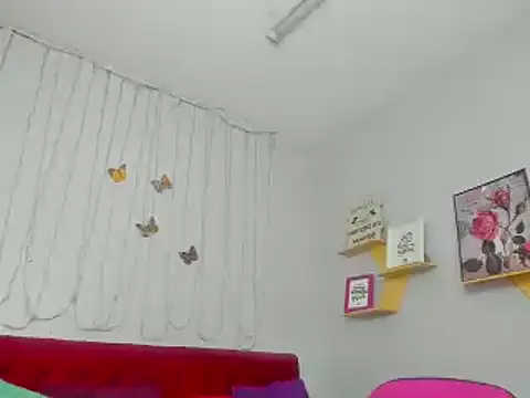 Snapshot of kathina_giraldo chatting on February 2025 01:46:01 PM kathina giraldo online show from February 2025 01:46:01 PM