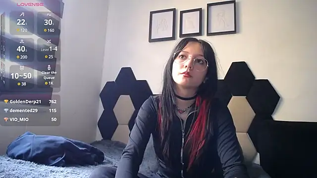 Maki Zein online show from January 2025 04:11:01 PM