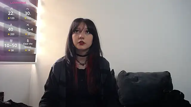 Maki Zein online show from February 2025 01:20:01 PM