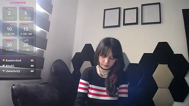 Maki Zein online show from February 2025 04:17:02 PM