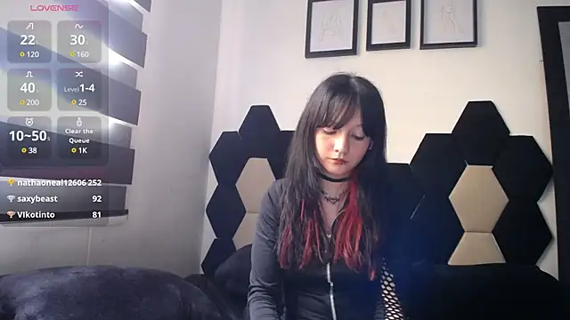 Maki Zein online show from February 2025 04:20:01 PM